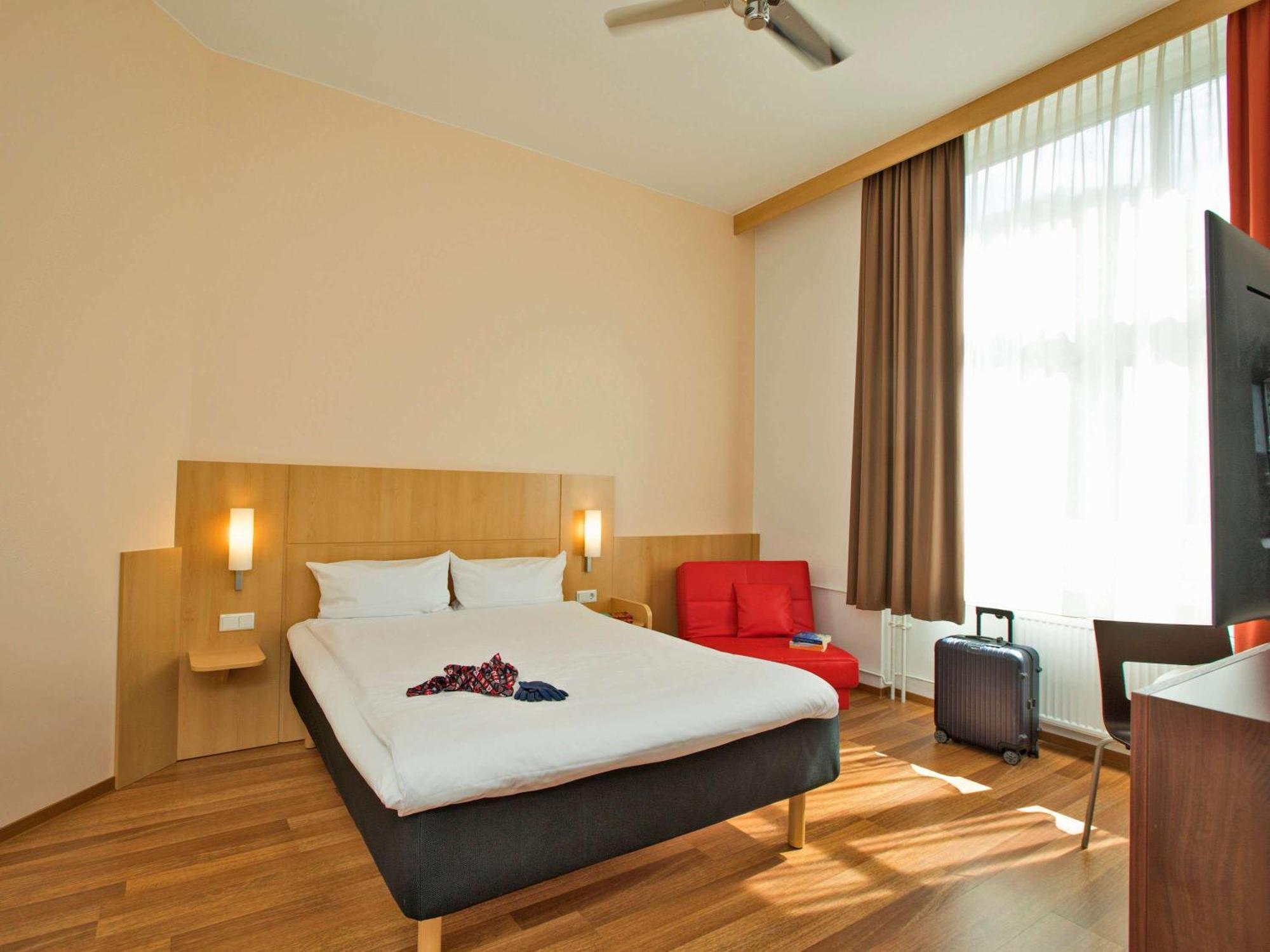 Ibis Süd 3* Berlin