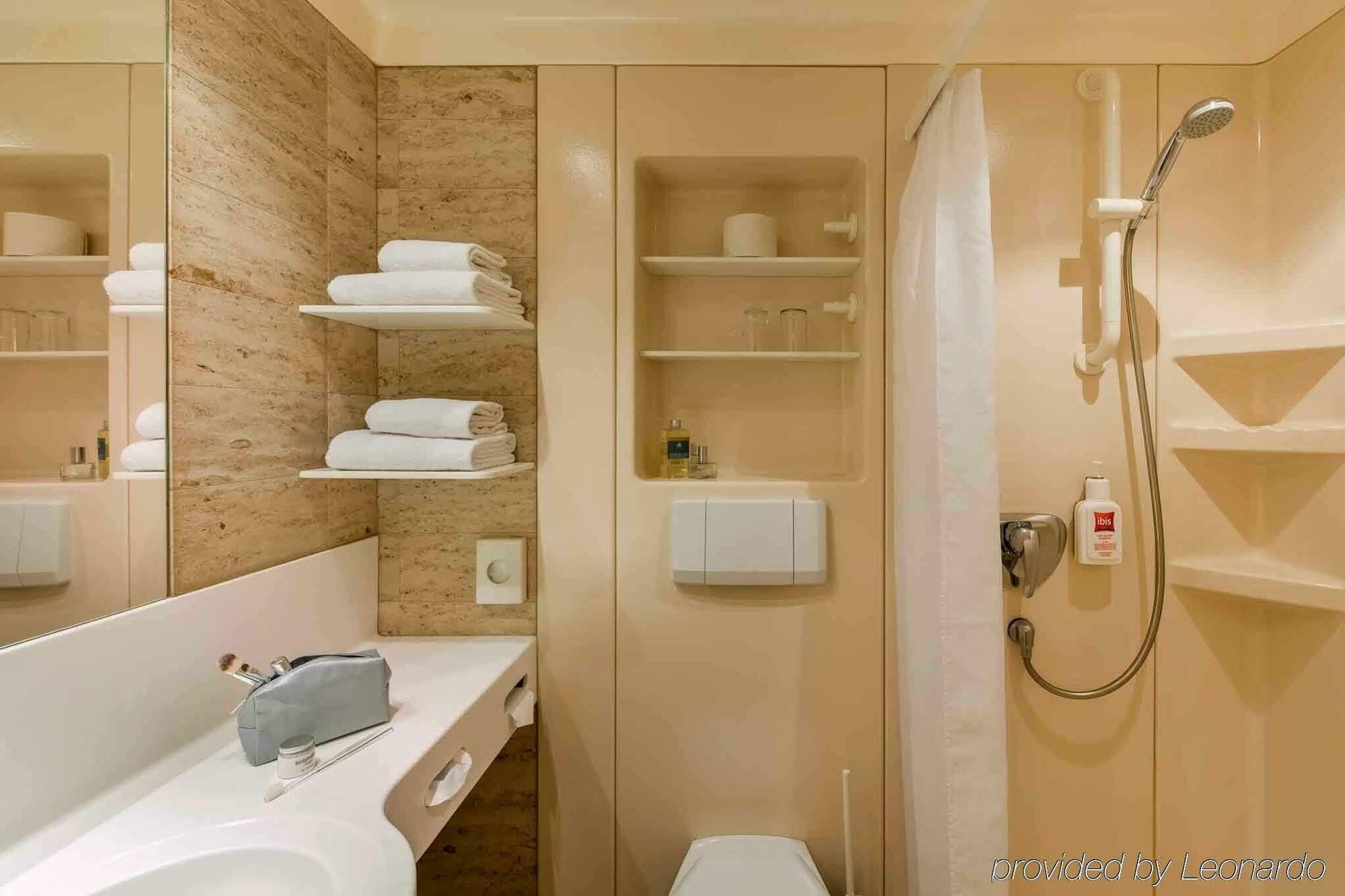 Hotel Ibis Süd 3*